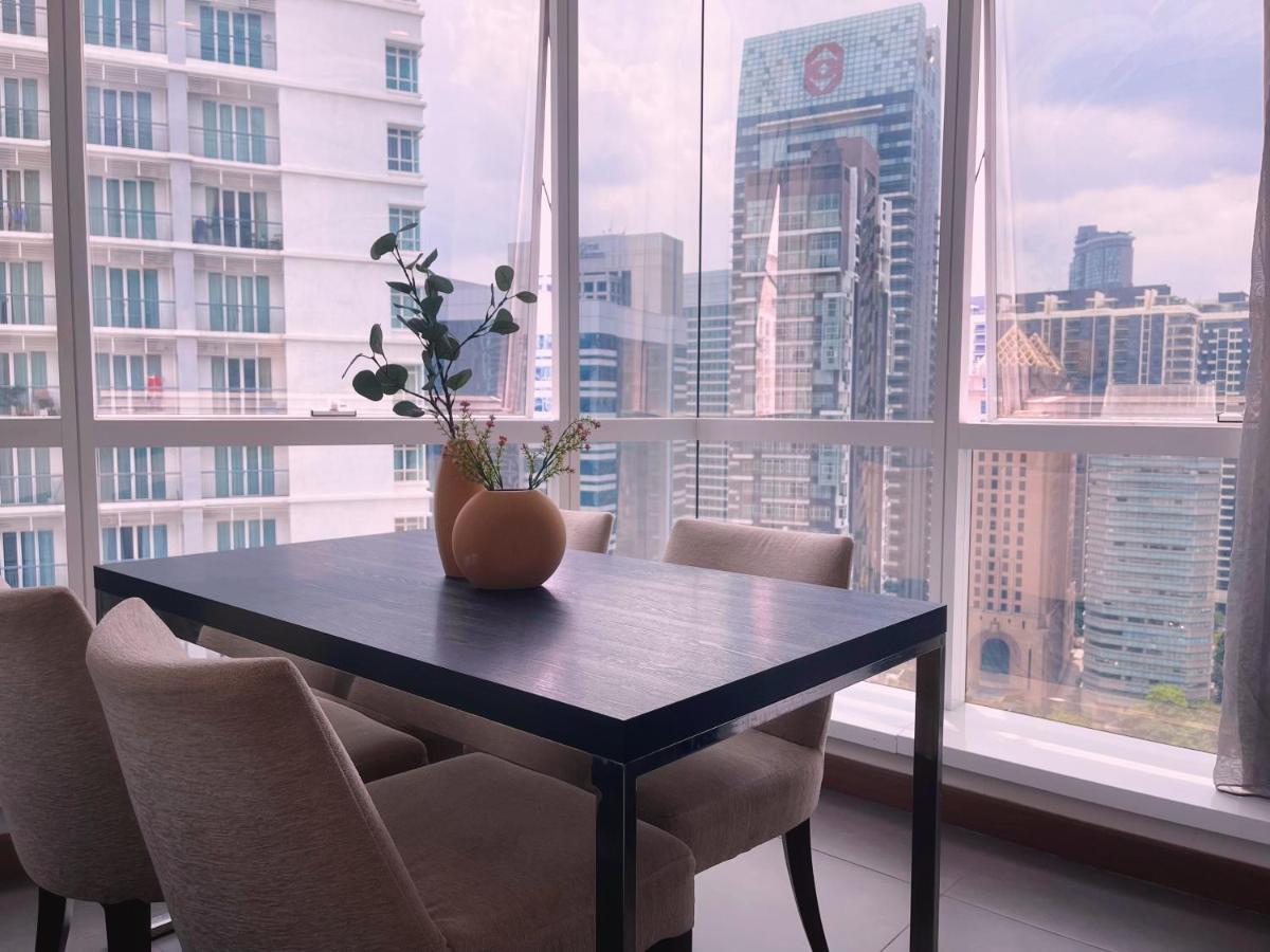 Lux Suites Kl City Pavilion Bukit Bintang With Infinity Pool Kuala Lumpur Bagian luar foto