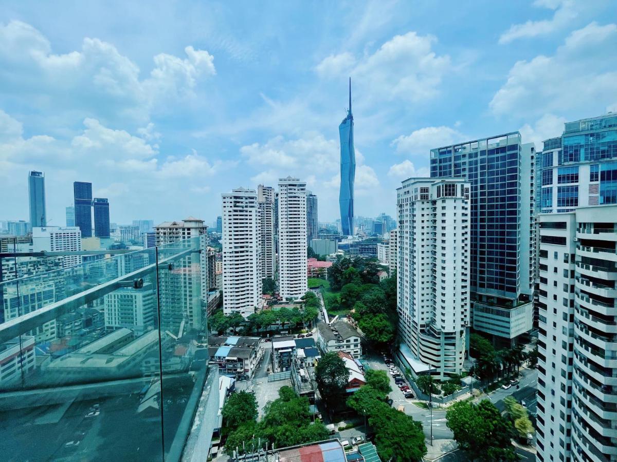 Lux Suites Kl City Pavilion Bukit Bintang With Infinity Pool Kuala Lumpur Bagian luar foto
