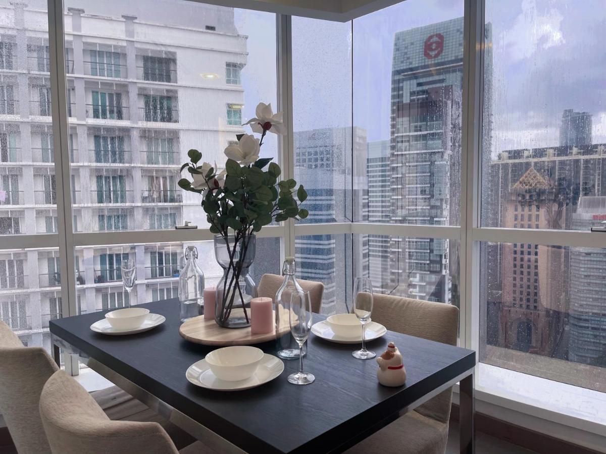 Lux Suites Kl City Pavilion Bukit Bintang With Infinity Pool Kuala Lumpur Bagian luar foto